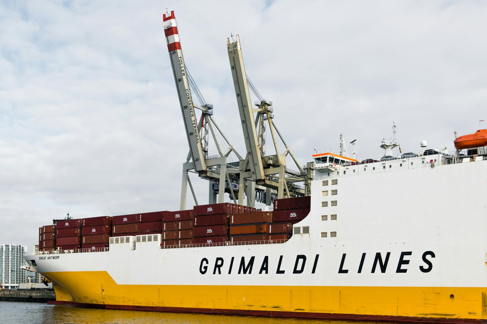 Processus KHR Trading